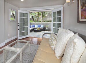 Suite, 1 King Bed | Living area | TV - Calderwood Inn (Healdsburg)