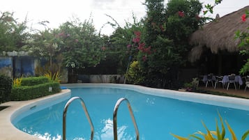 Outdoor pool, pool loungers