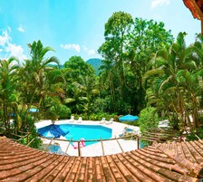 32-inch Smart TV with digital channels, TV, foosball