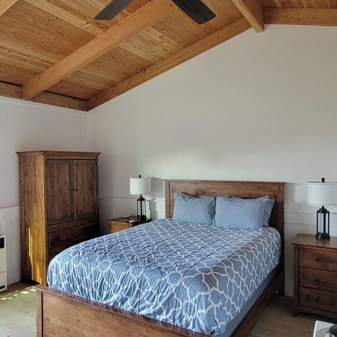 Premium Room, 1 Queen Bed, Hot Tub, Ocean View (Queen Bed, Fireplace, Private Spa)