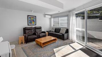 Apartment, 2Â Schlafzimmer, Erdgeschoss | Wohnbereich