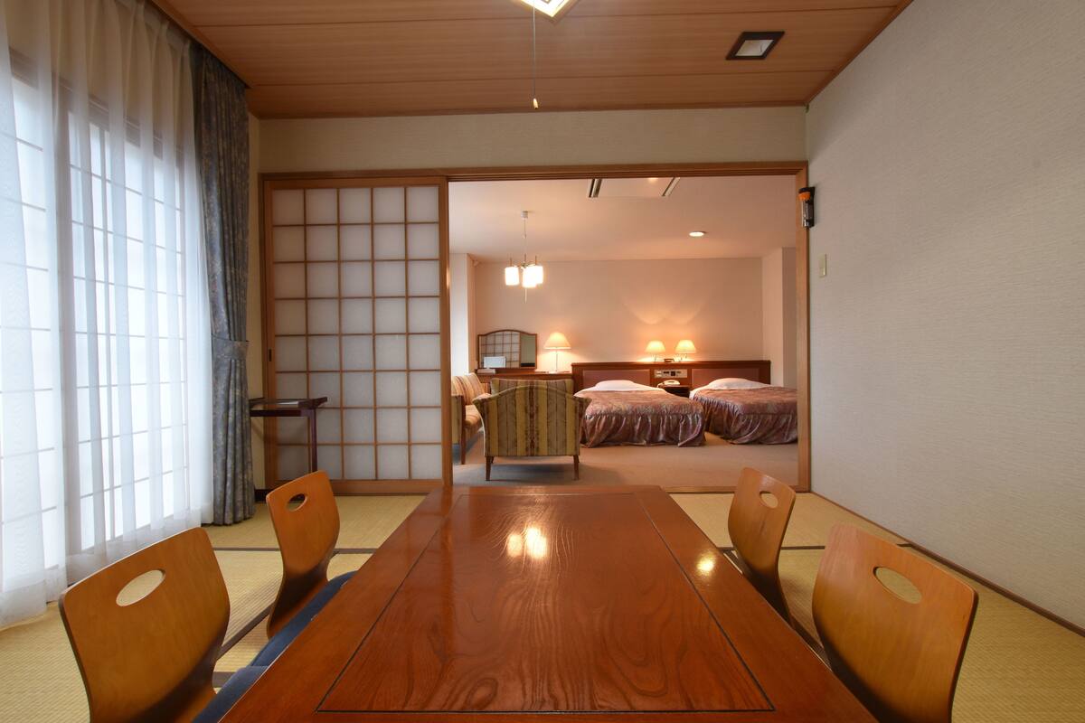 in-room safe, free wired internet