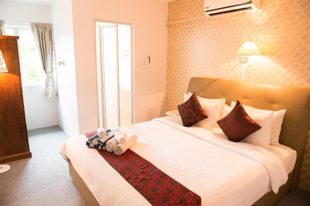 1 bedroom, minibar, in-room safe, individually decorated