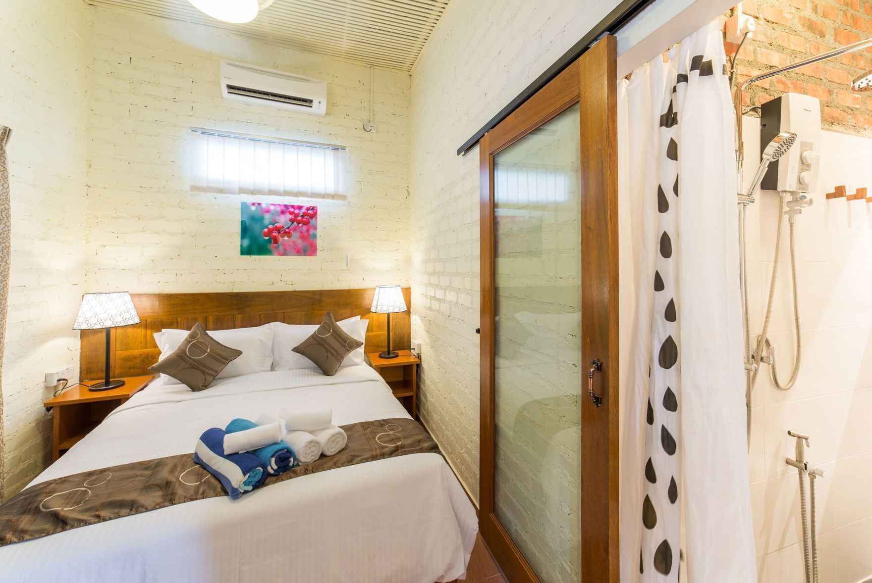 1 bedroom, minibar, in-room safe, individually decorated