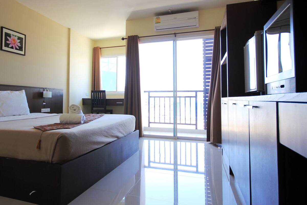 Deluxe Room, 1 Bedroom, Non Smoking