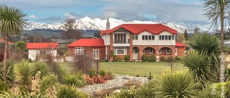 Façade de lâhĂ©bergement