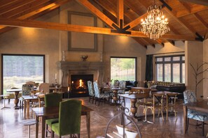 Restaurant - Mt Cook Lakeside Retreat (Ben Ohau)