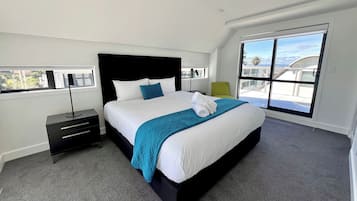 Luxury Penthouse | Individually decorated, individually furnished, iron/ironing board