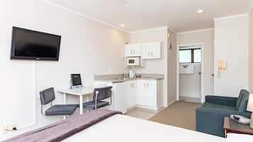 Refrigerador, microondas, tetera/pava eléctrica