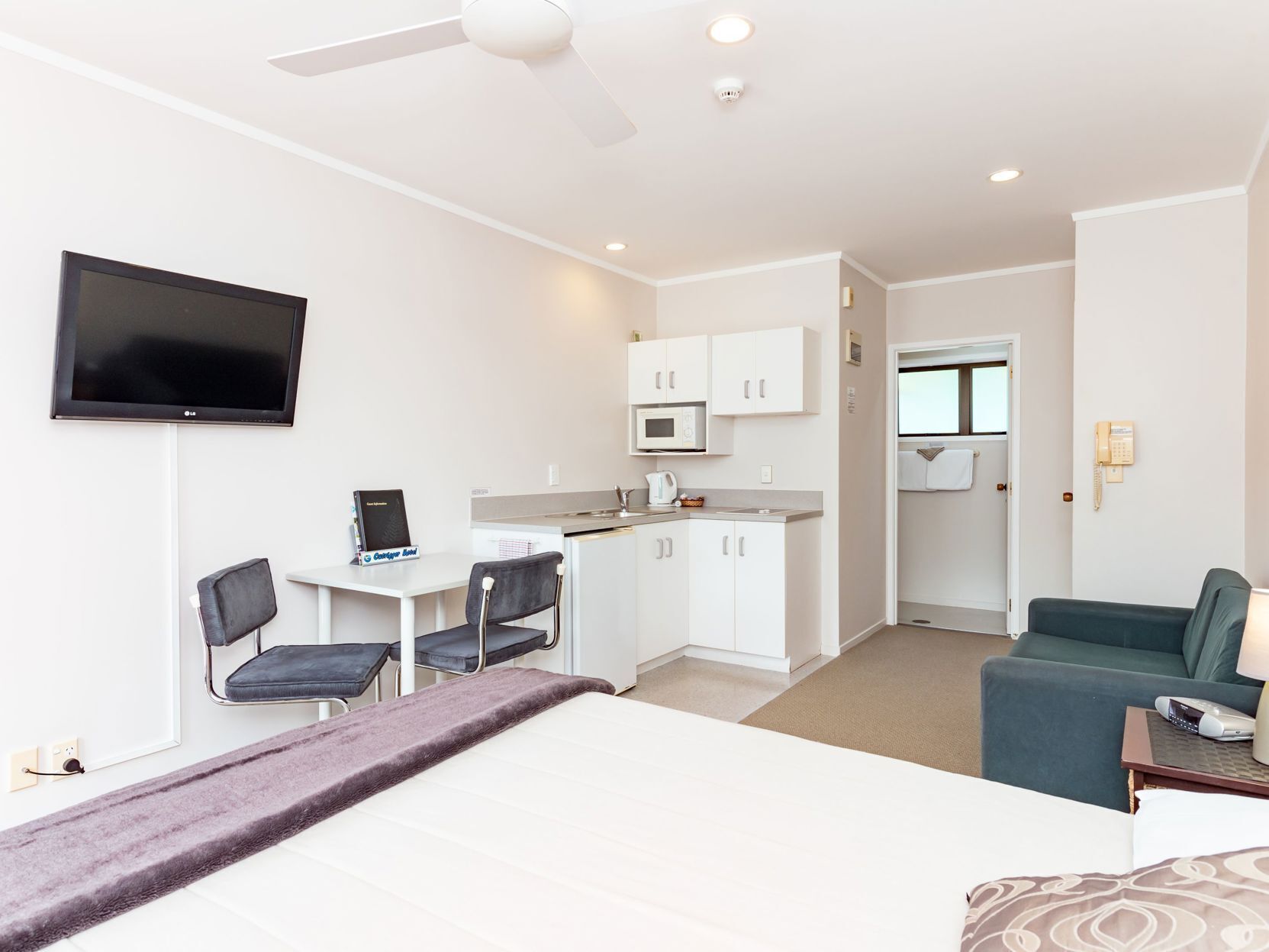 Cofres nos quartos, quartos à prova de som