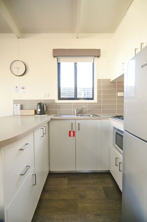 Villa - 2 sovrum | Eget kök | Kylskåp, mikrovågsugn, vattenkokare och brödrost
