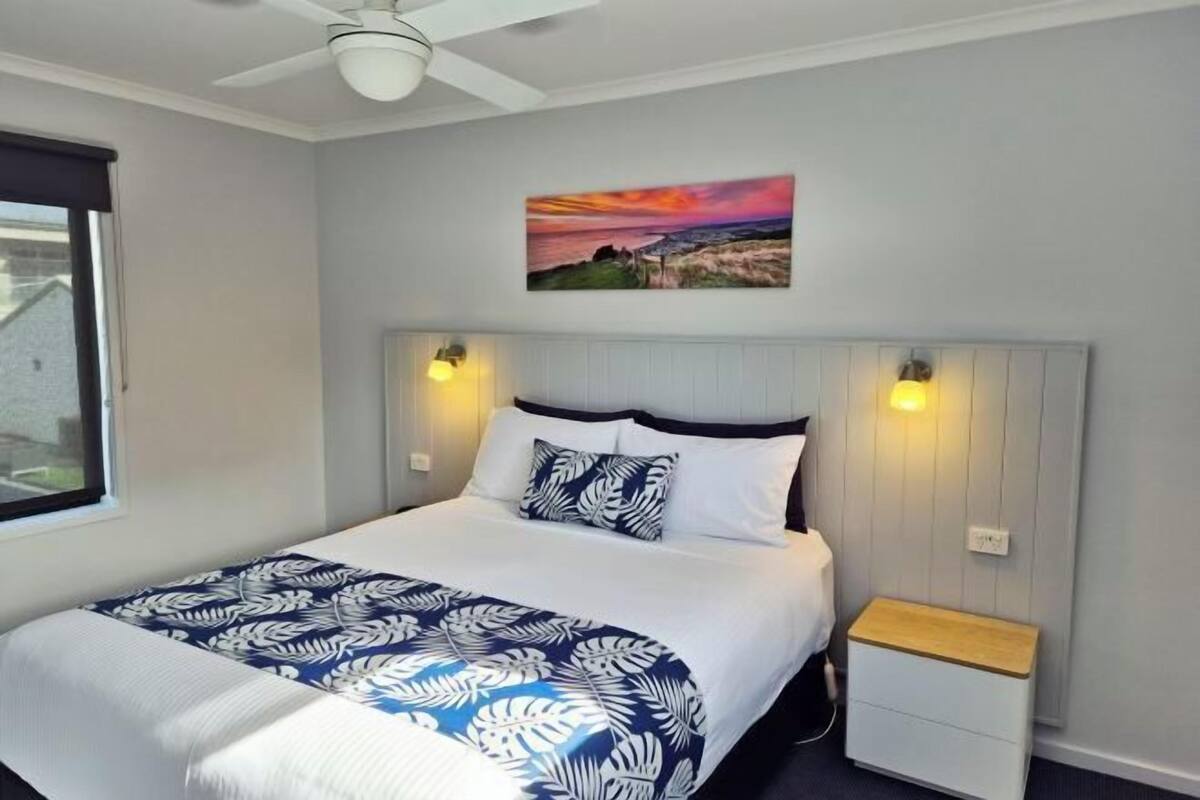 Blackout curtains, iron/ironing board, cots/infant beds, free WiFi