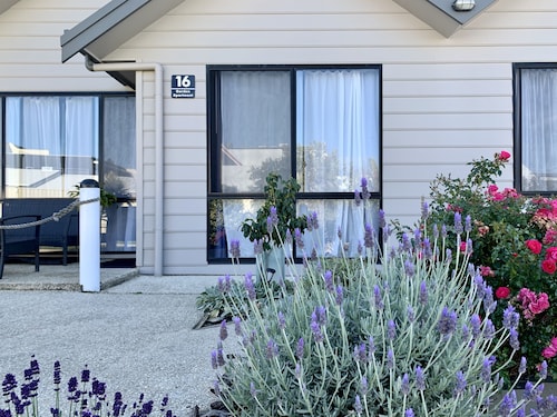 Apollo Bay Waterfront Motor Inn
