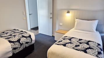 Apartment, 2 Schlafzimmer, Meerblick | Verdunkelungsvorhänge, Bügeleisen/Bügelbrett, Babybetten