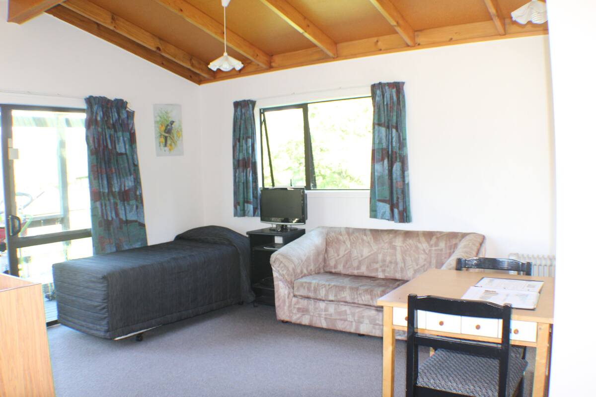 Standard Studio, Non Smoking, Kitchenette (Tui Chalet) | WiFi