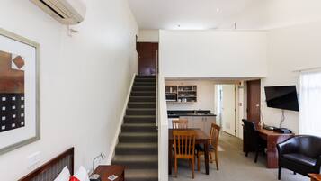 Family Split Level, One Bedroom, Non Smoking, Kitchenette