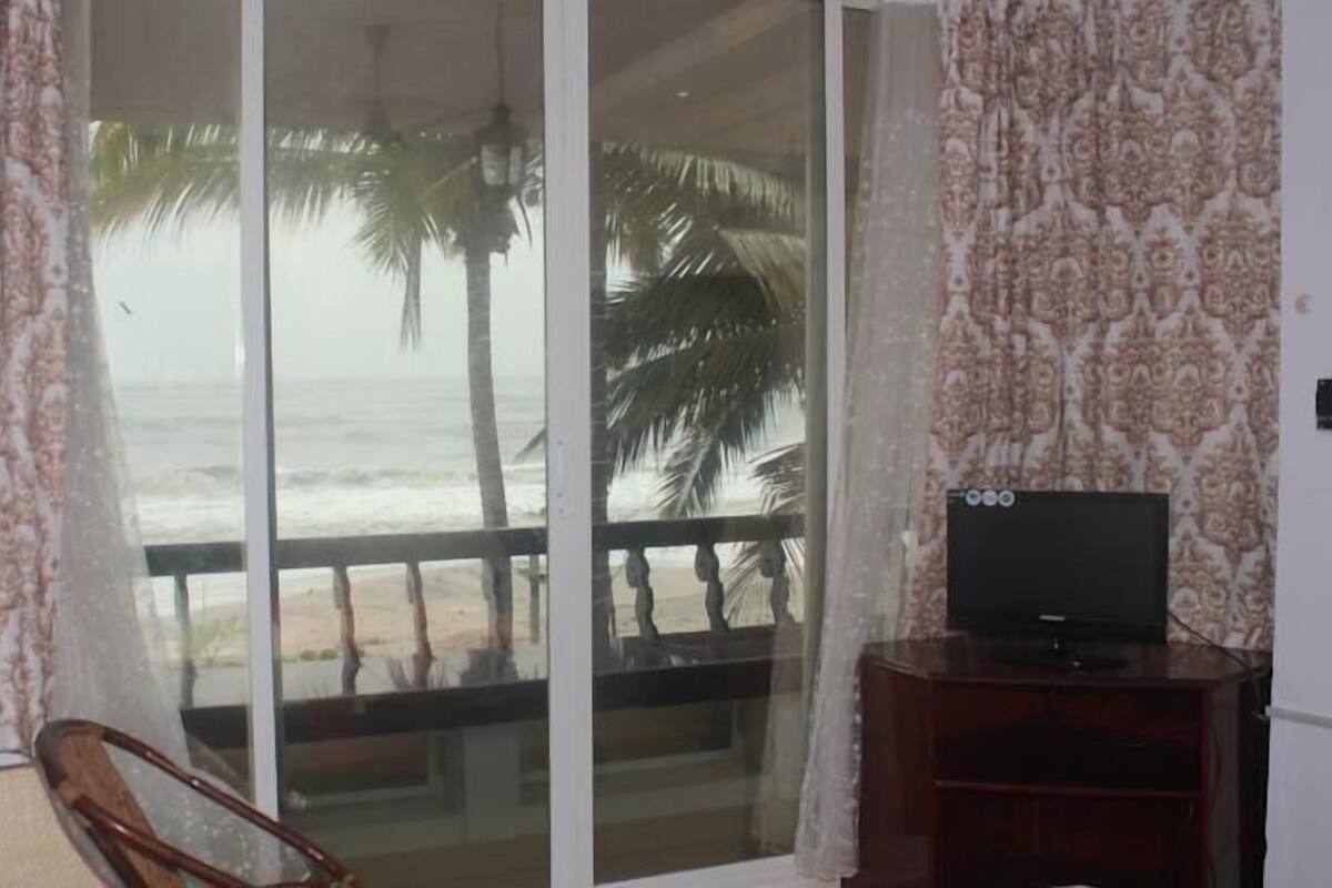 In-room safe, desk, iron/ironing board, rollaway beds
