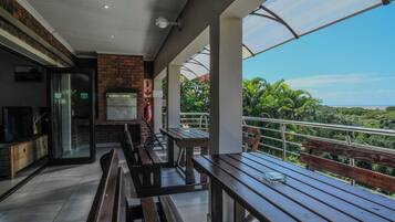 Family Apartment, 3 Bedrooms, Sea View, Sea Facing | Terrace/patio