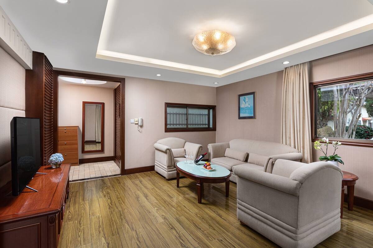 japanese deluxe villa-three breakfast | living area | tv