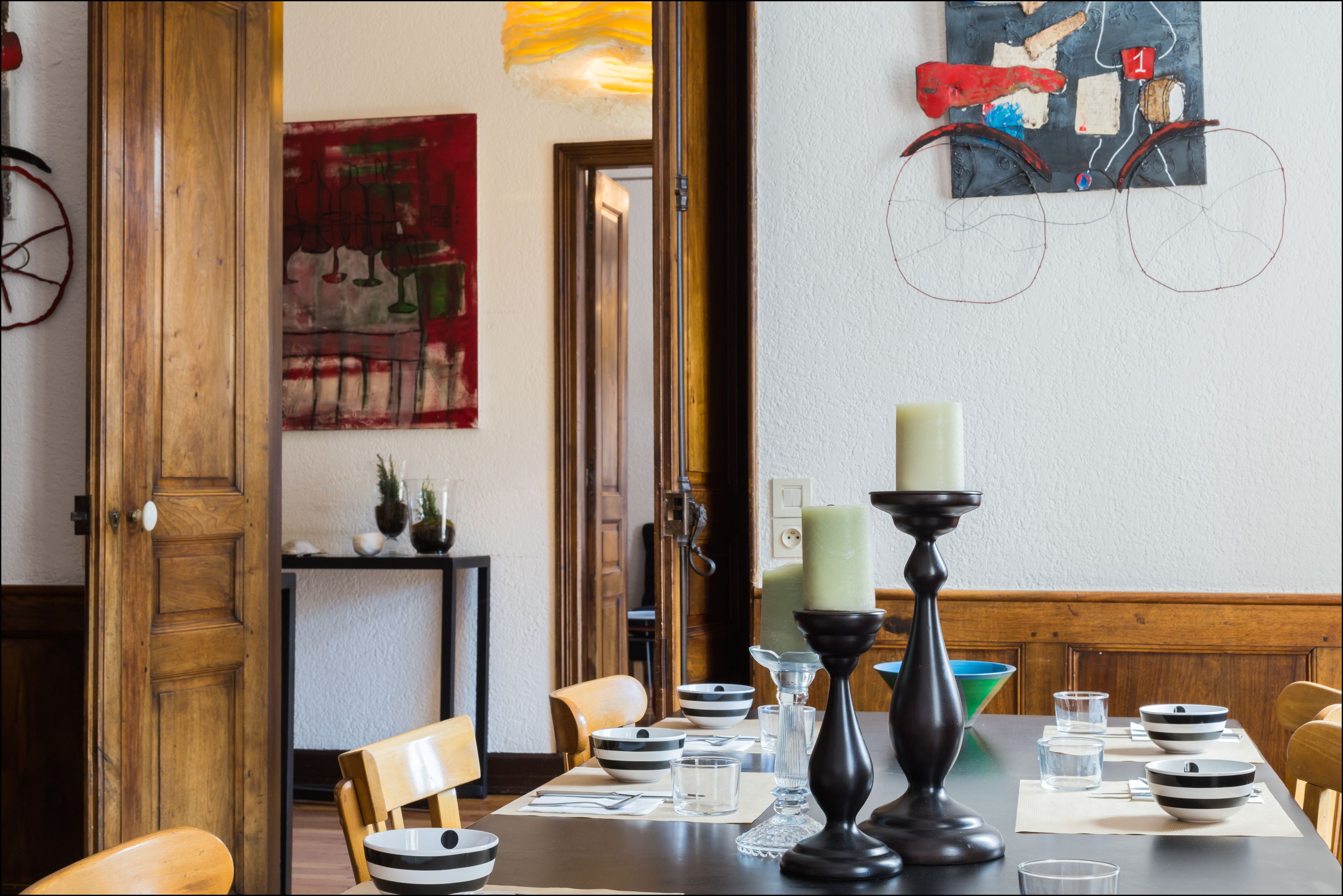 每日供应自助式早餐（每人 EUR 16）