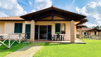 Standard Apartment | Terrace/patio
