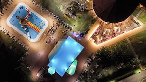 Seasonal outdoor pool, open 8:00 AM to 8:00 PM, pool umbrellas - Casa in Maremma Tuscany Village (Scarlino)