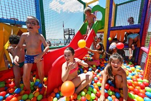 Aire de jeux - extérieure