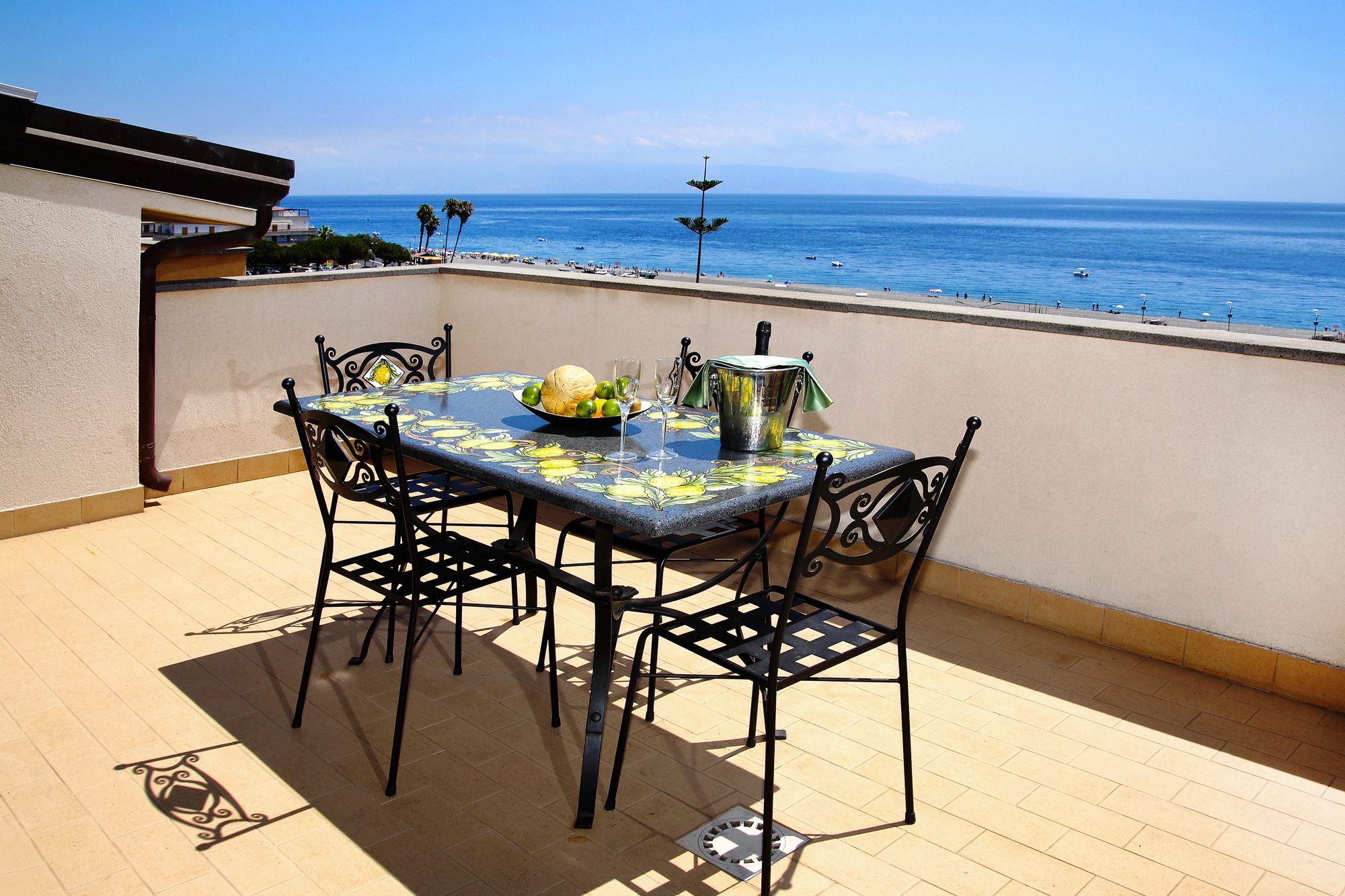 Suite Junior (2/4 pax) | Terrazza/patio