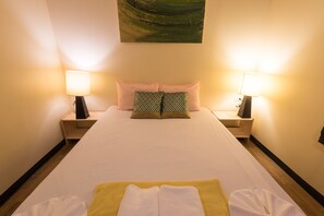 Deluxe Room (Aircon)