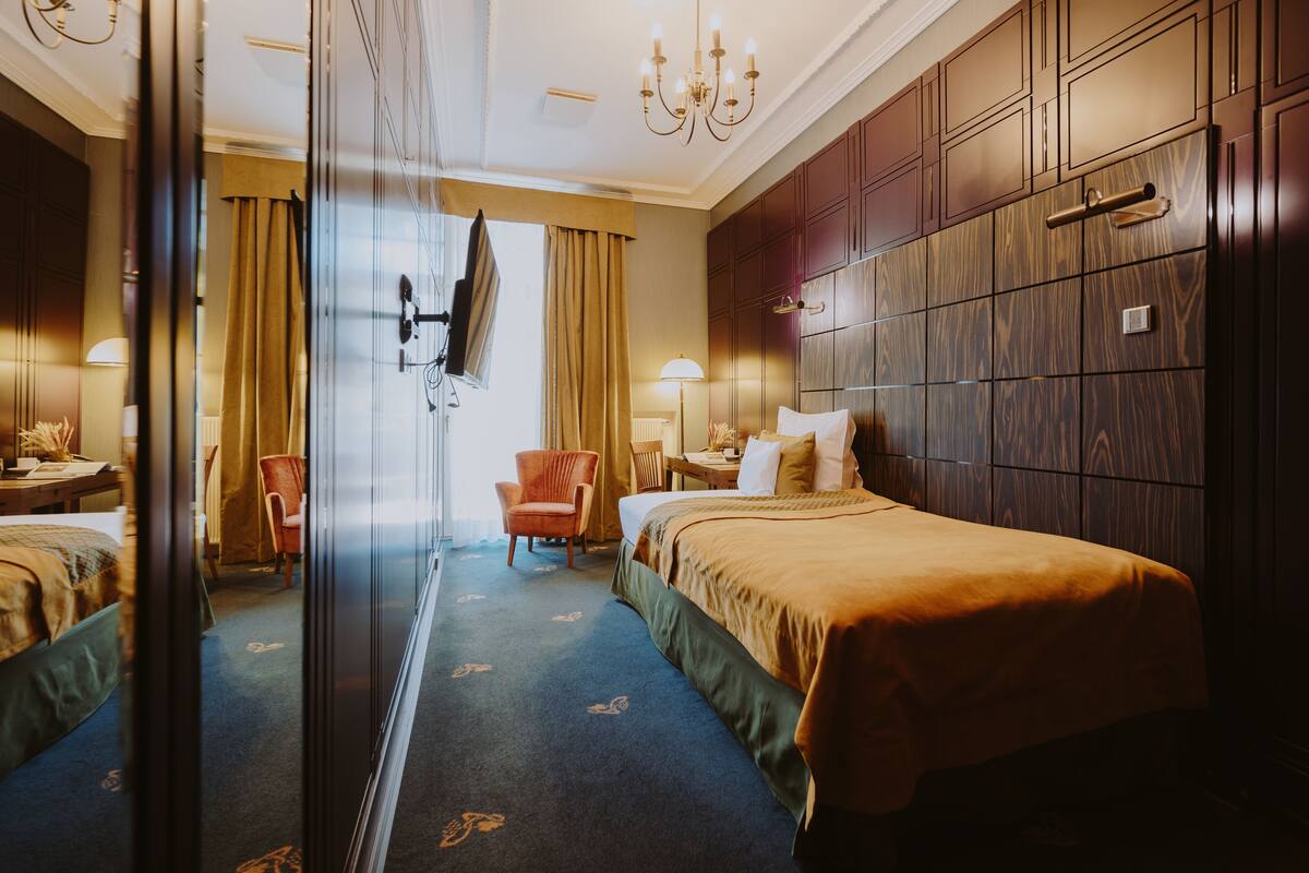 Superior Single Room | Premium bedding, memory foam beds, minibar, in-room safe