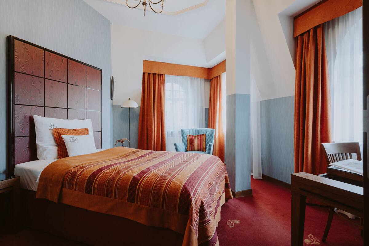Deluxe Single Room | Premium bedding, memory foam beds, minibar, in-room safe