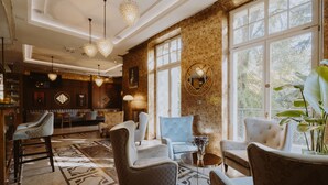 Bar (on property) - Grape Hotel (Wroclaw)