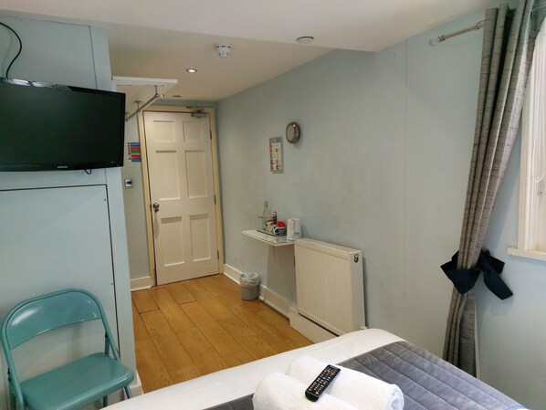 Room - INNit Joy (Brighton)
