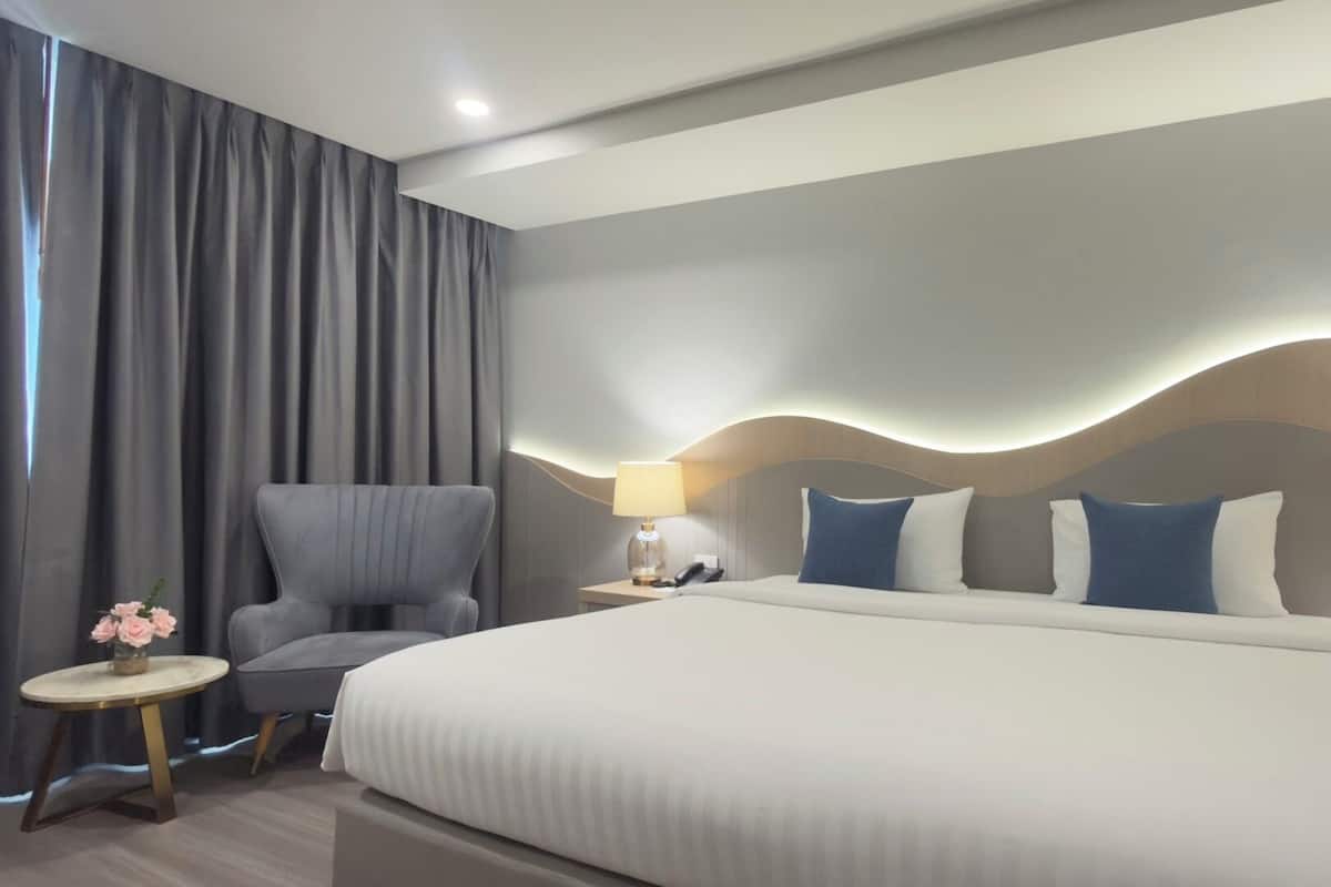Minibar, két bảo mật tại phòng, truy cập Internet không dây miễn phí 