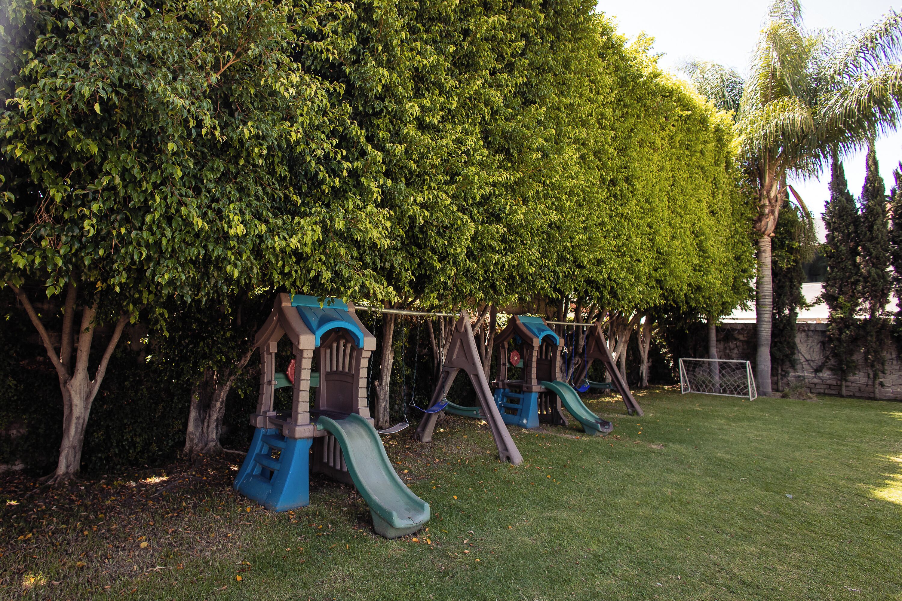 Children’s play area – outdoor