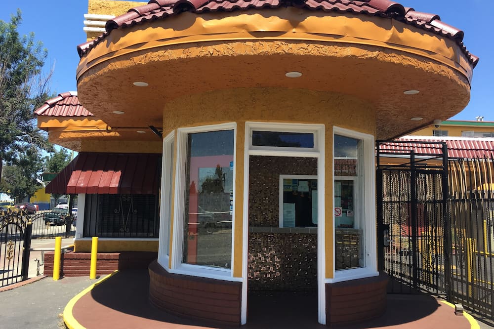 Harris Motel