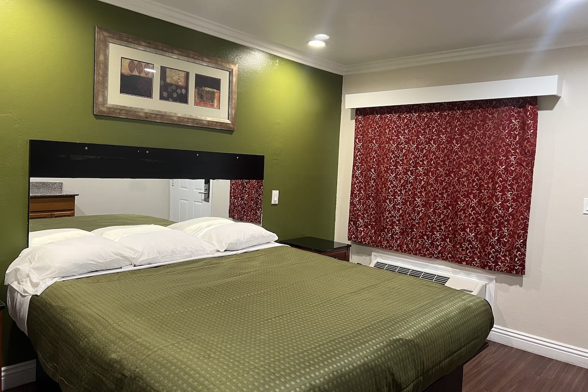 Wifi gratis y ropa de cama