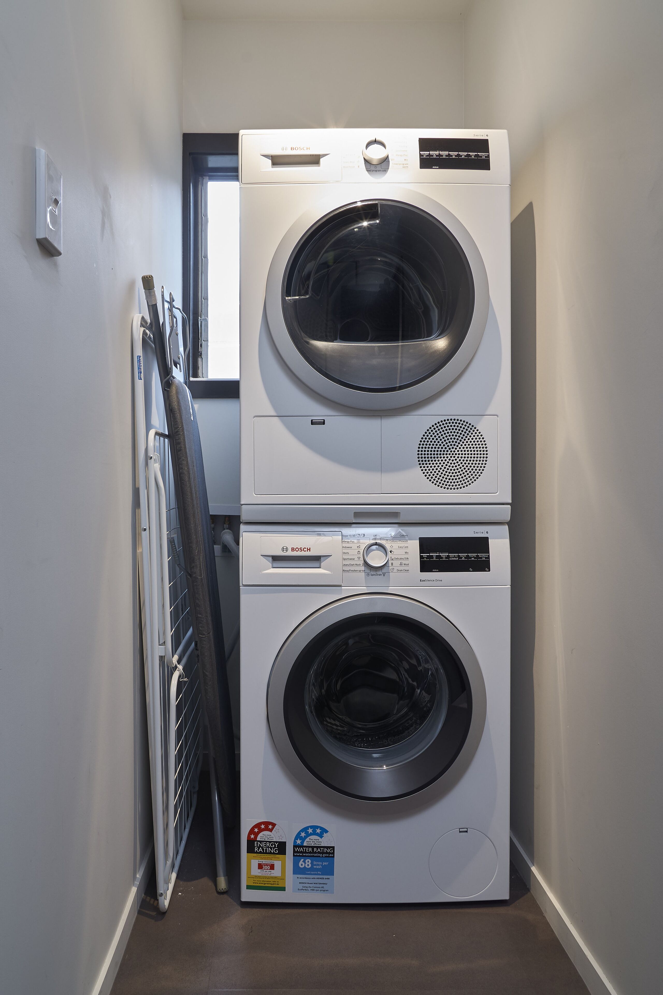 three bedroom apartment | laundry