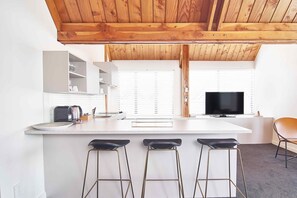 One Bedroom Apartment | Private kitchen | Fridge, microwave, coffee/tea maker, electric kettle - Hotel Carlton Mill (Christchurch)