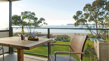 Apartment, Sea View, Beachfront