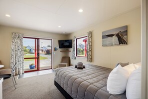 Superior Studio - Sleeps 3 | Wi-fi (inkludert), sengetøy og rullestolvennlig