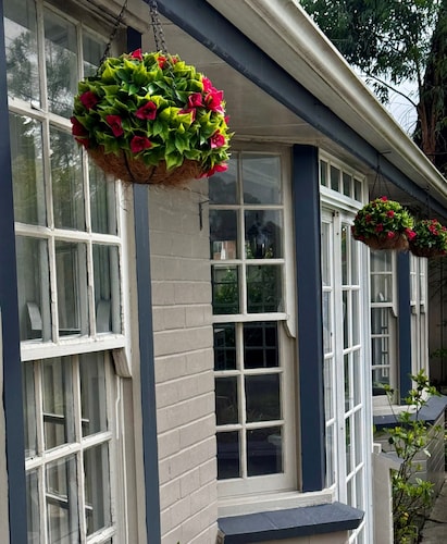 Colonial Terrace Motor Inn