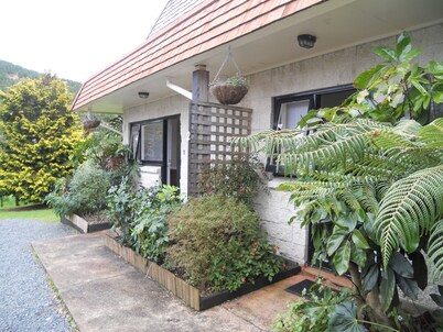 Bay of Islands Country Lodge Motel
