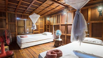 Family Bungalow on the Rocks | Cortinas blackout, berços (sobretaxa)