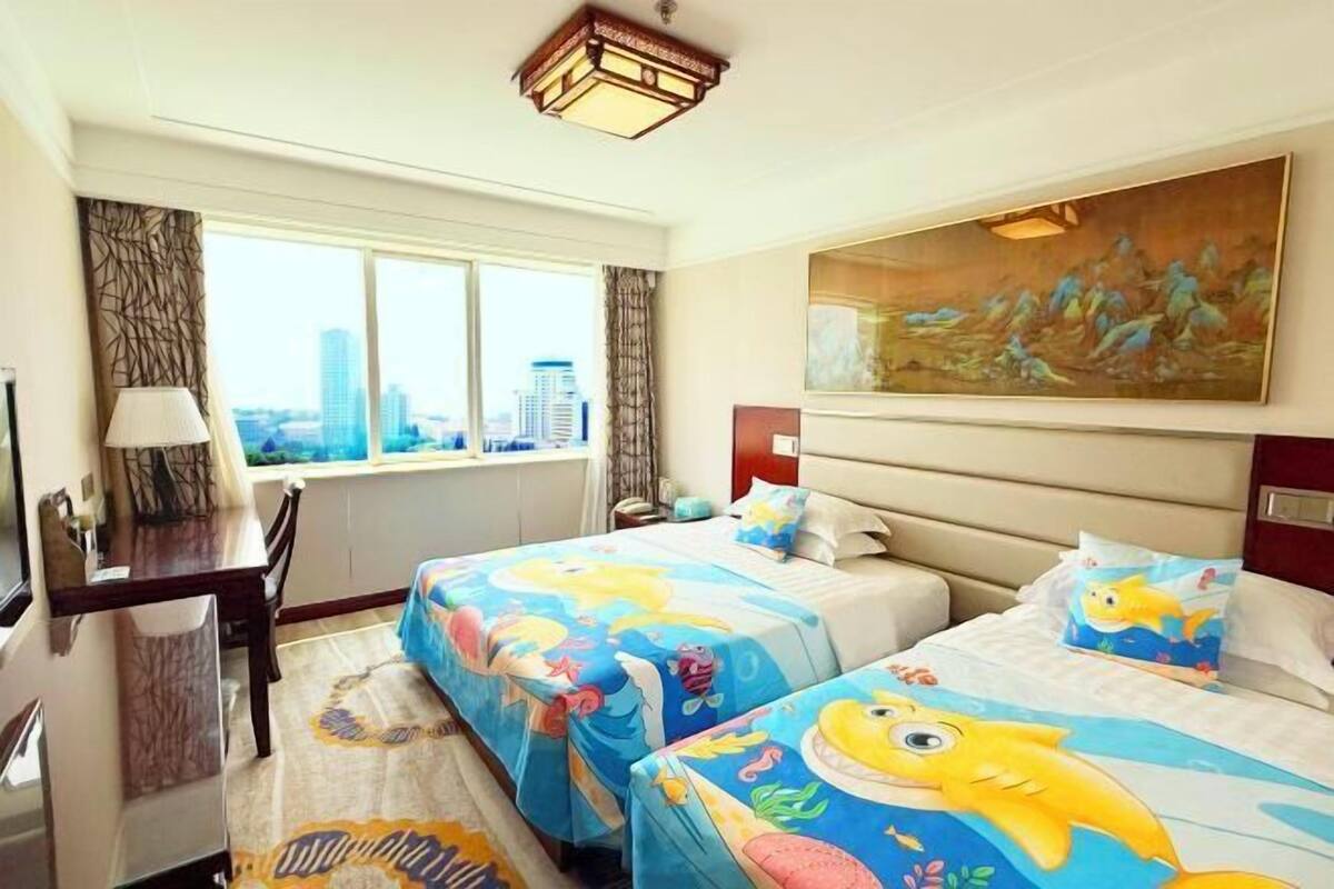 Minibar, bureau, lits pliants/supplémentaires, Wi-Fi gratuit