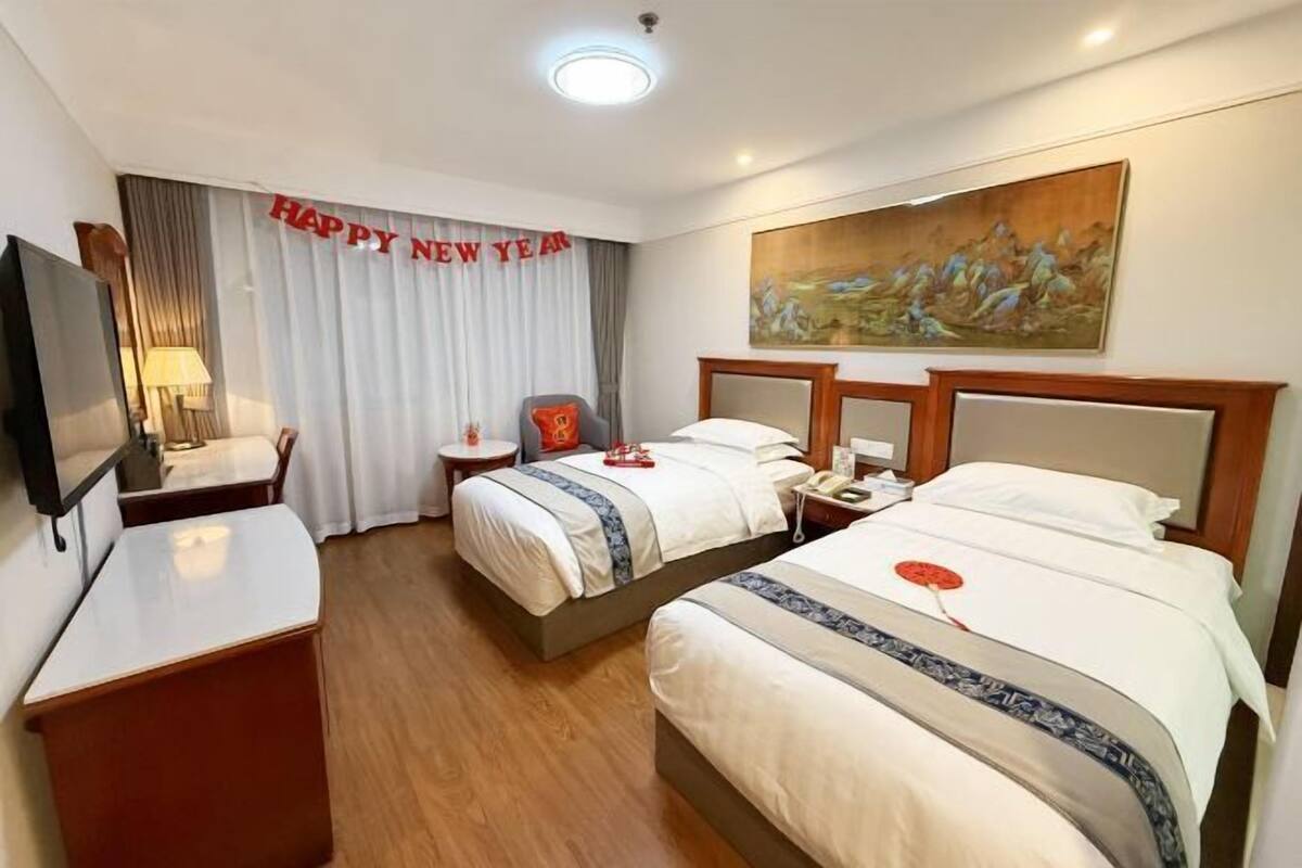 Minibar, bureau, lits pliants/supplémentaires, Wi-Fi gratuit