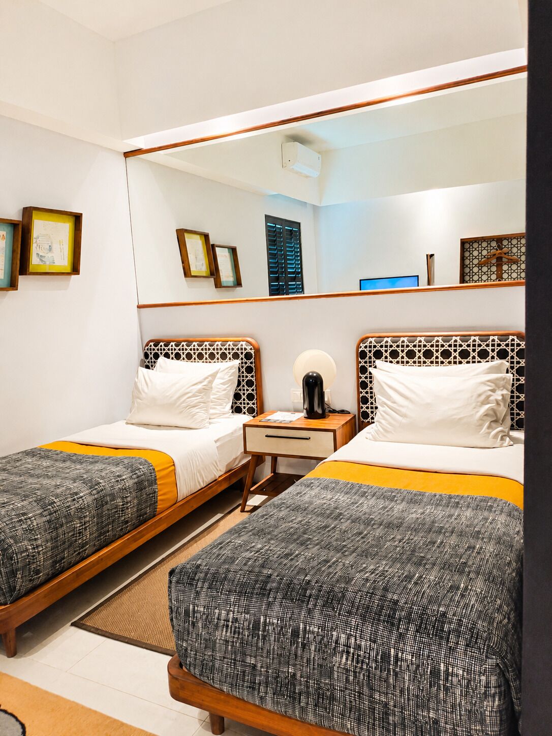 In-room safe, desk, soundproofing, iron/ironing board