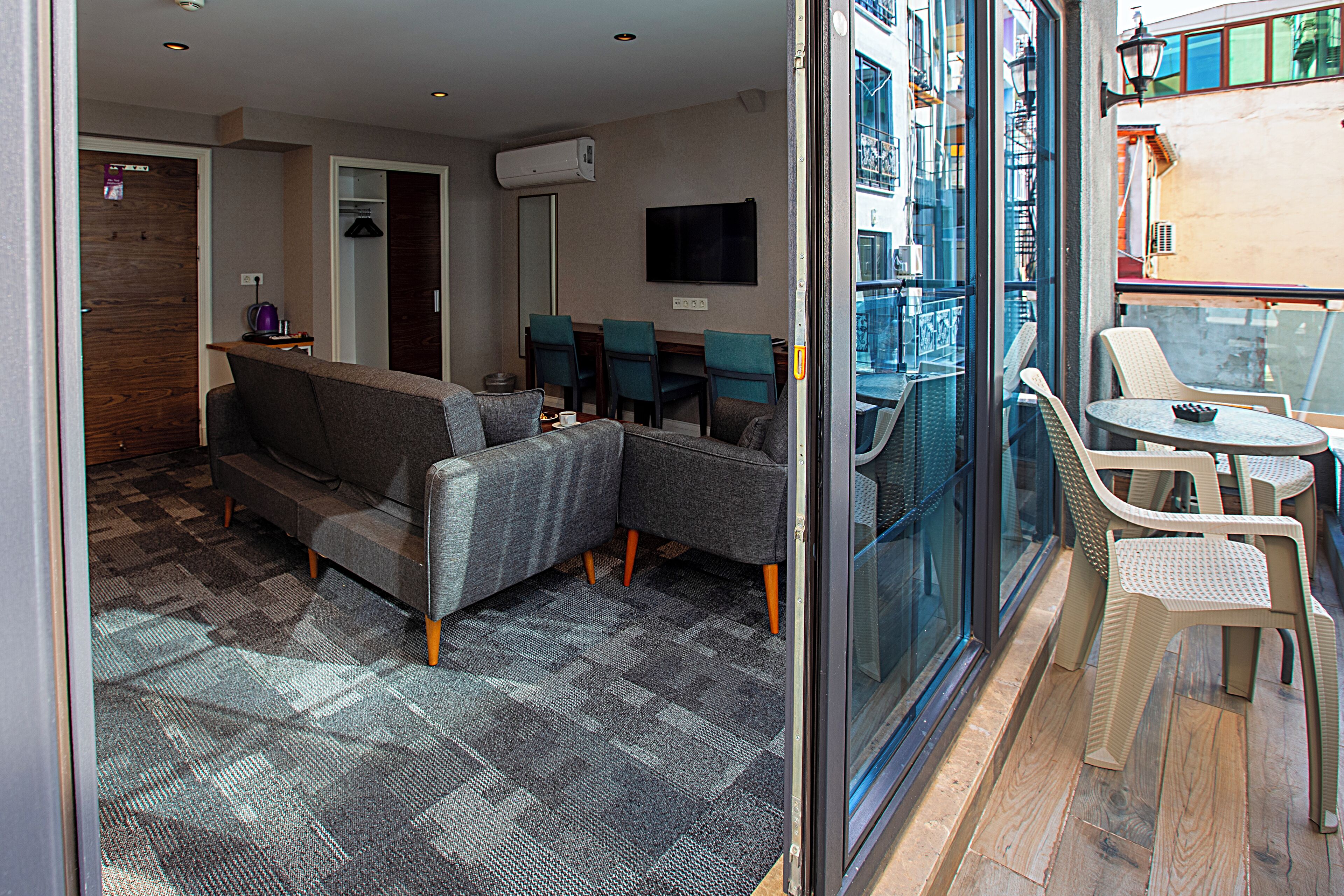 Photo - Aston Hotel Taksim