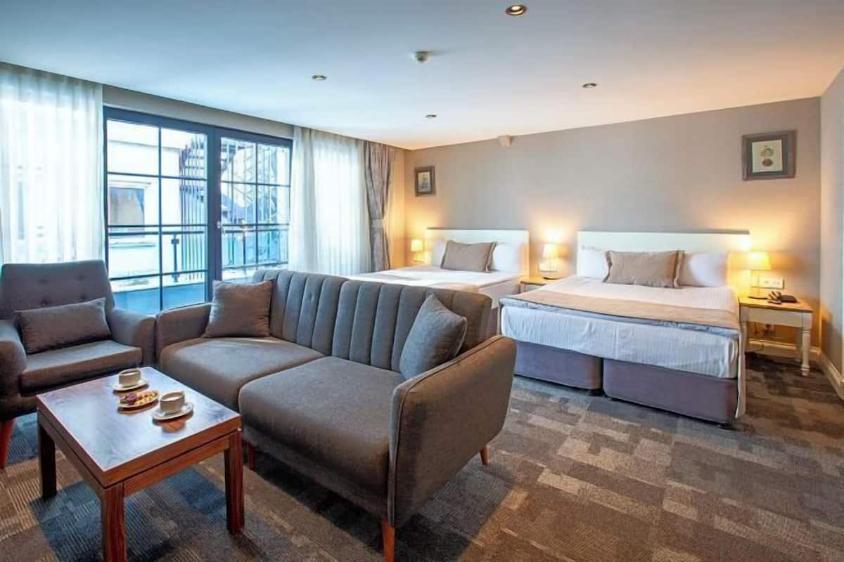 Minibar, in-room safe, blackout drapes, soundproofing
