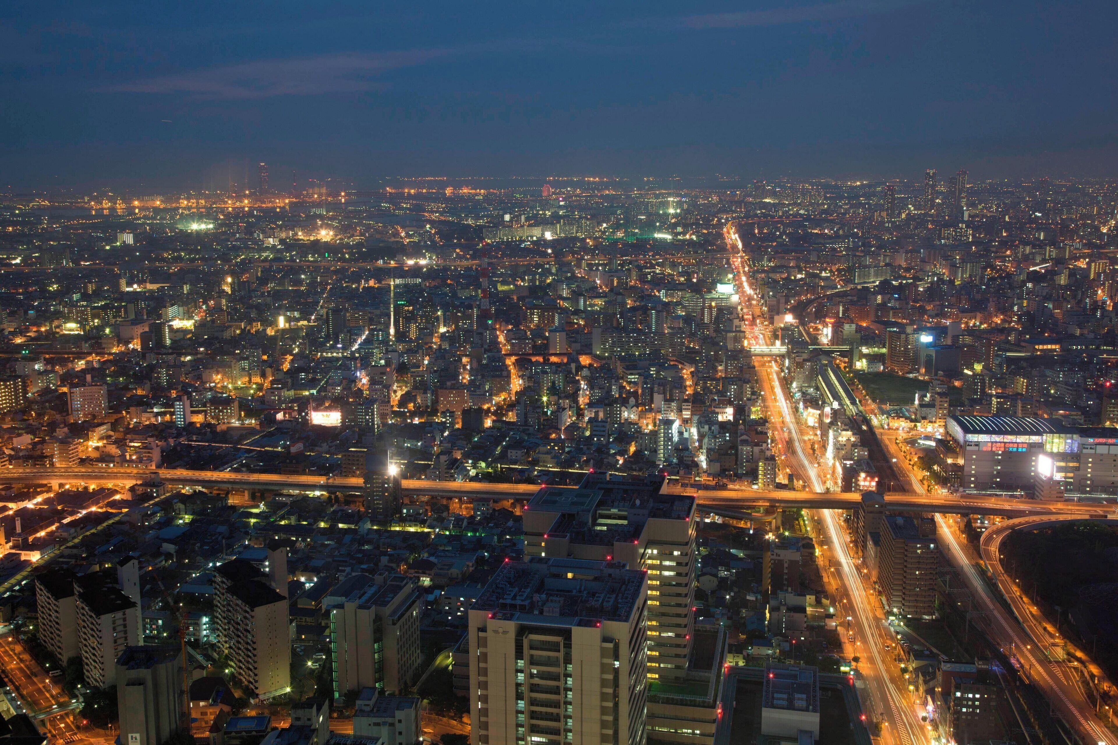 1 bedroom, down duvets, minibar, in-room safe